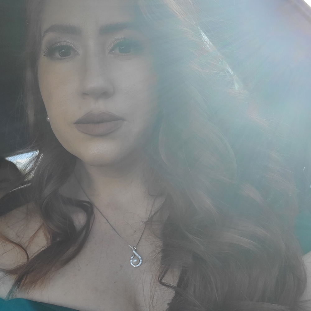 Meet your Posher, Mayra